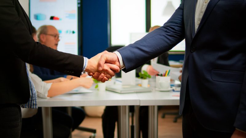 Comment réussir la cession de son entreprise pour partir à la retraite en toute sérénité